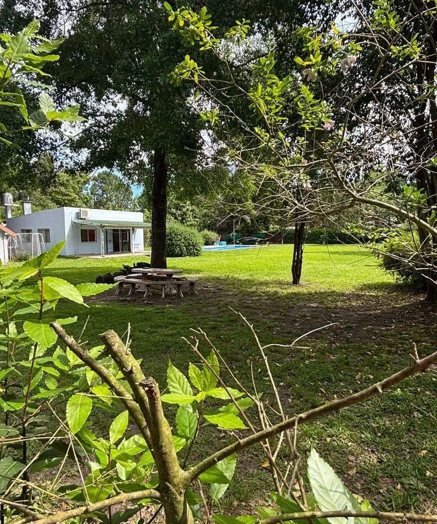 INVERSION SEGURA: Quinta con 2 Viviendas y Piscina 2