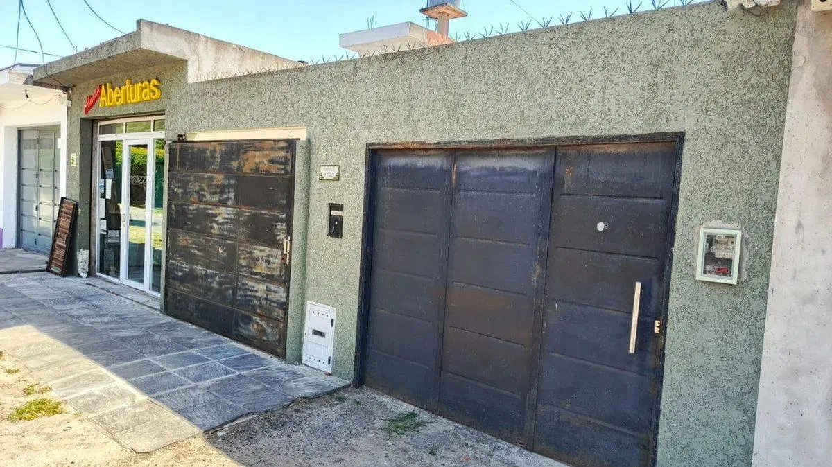 VENTA CASA + QUINCHO + LOCAL CON BAÑO 2