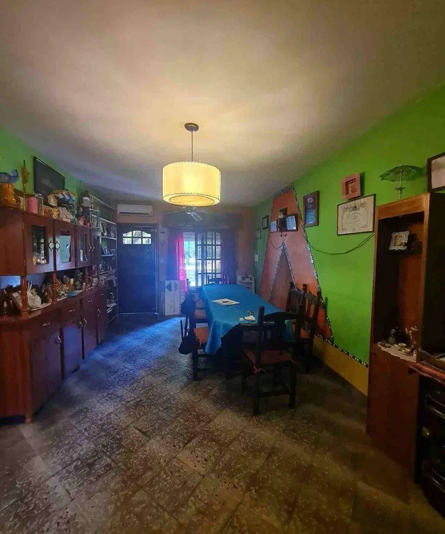 Venta casa 6 habitaciones. Lote 205m. Jose C. Paz 5
