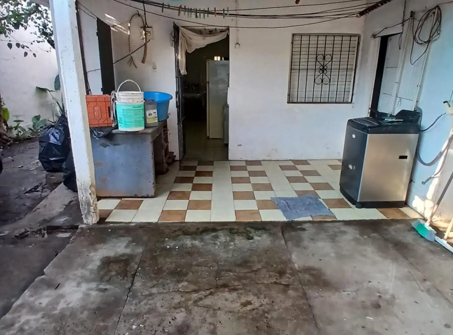 VENTA DE CASA MULTIFAMILIAR. 5