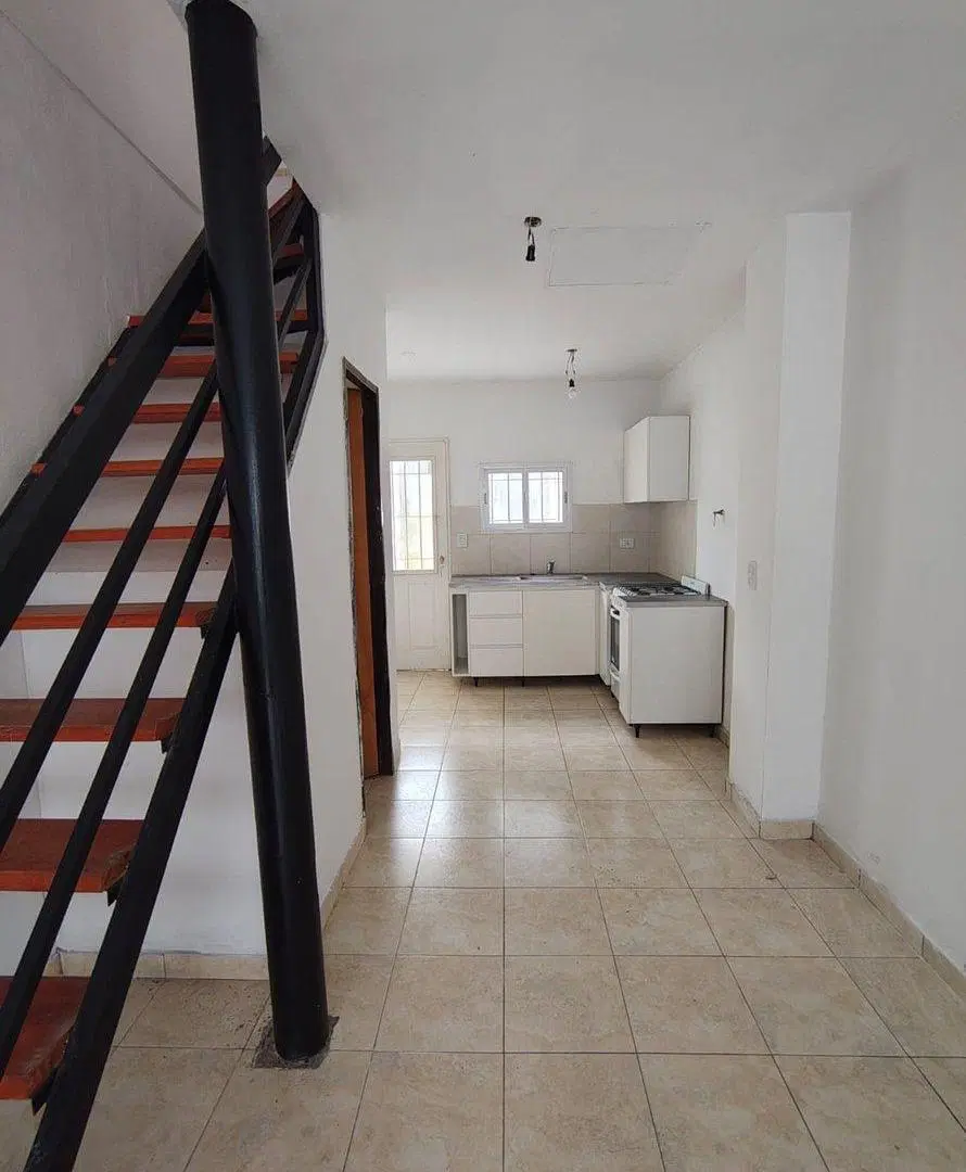 DEPARTAMENTO DEPLEX EN VENTA, MUÑIZ 2