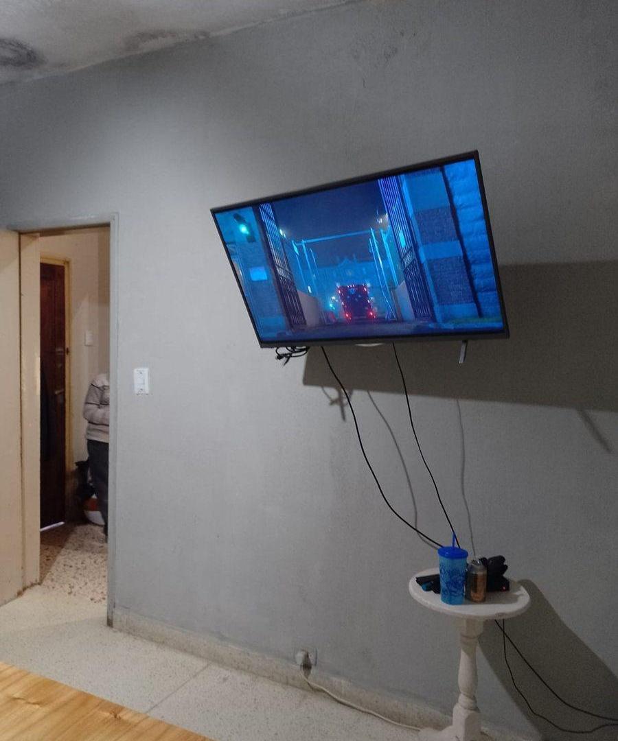 Foto de CASA CON GRAN PARQUE EN JOSE C. PAZ, imagen 2
