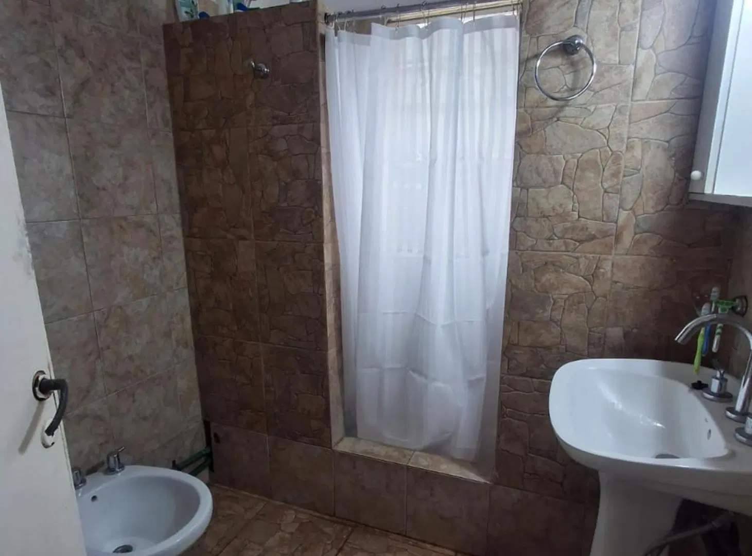 VENTA DE CASA JOSE C PAZ 2