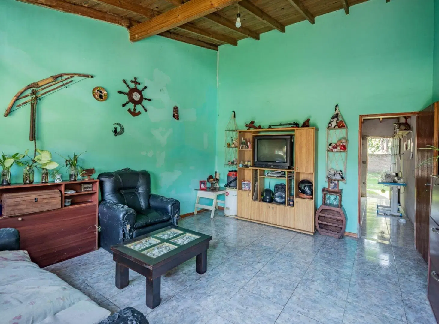 CASA EN VENTA A DOS CUADRAS DE RUTA 8 2