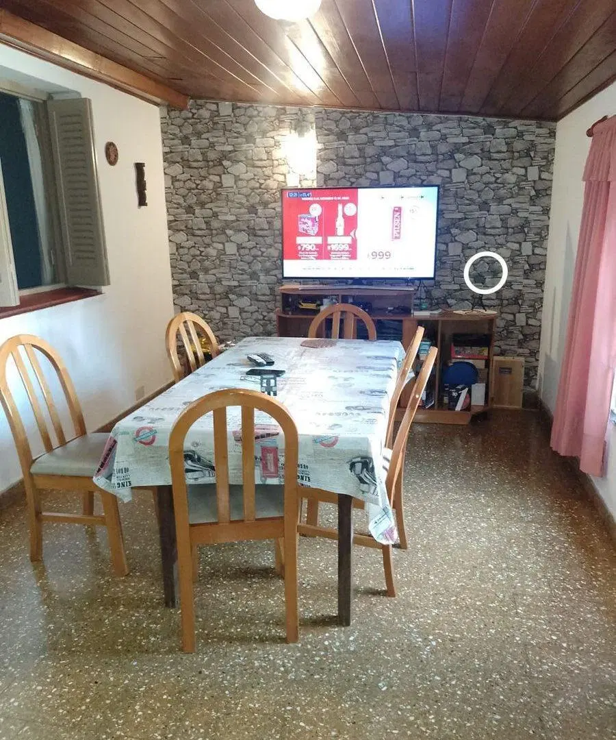 CASA 4 AMBIENTES + DEPARTAMENTO EN BELLA VISTA 4