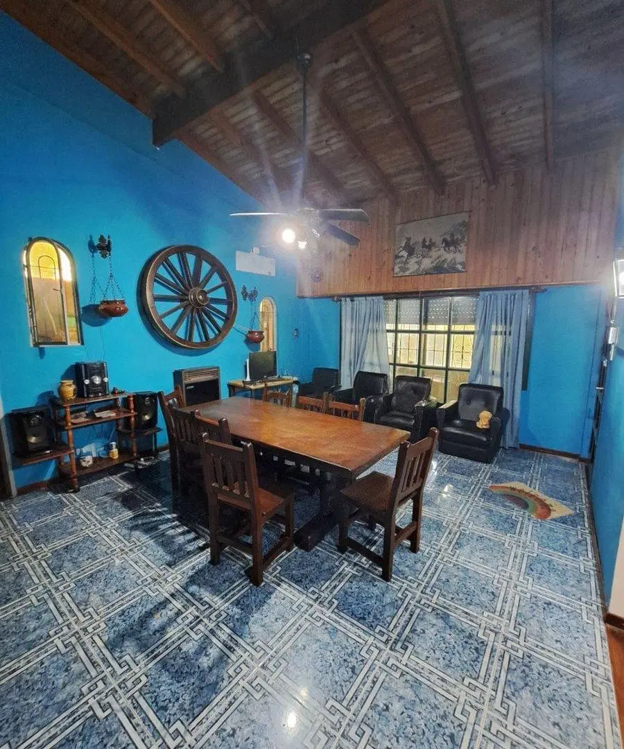 CASA 3 DORM -LOTE de 1350m2 J.C.PAZ 3