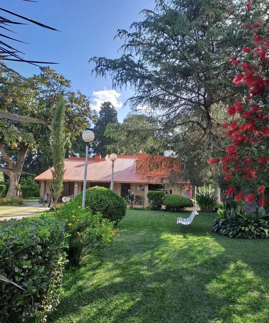 CASA QUINTA VENTA, LOTE 4100m2, PILETA, QUINCH0 2