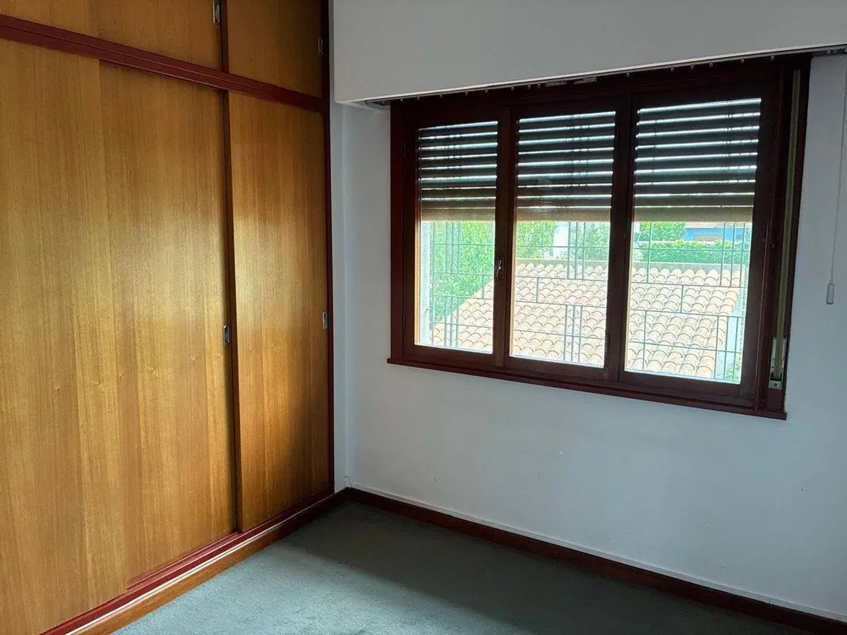 CASA APTA CRED. 3 DORM PARRILLA JARDIN HURLINGHAM 5