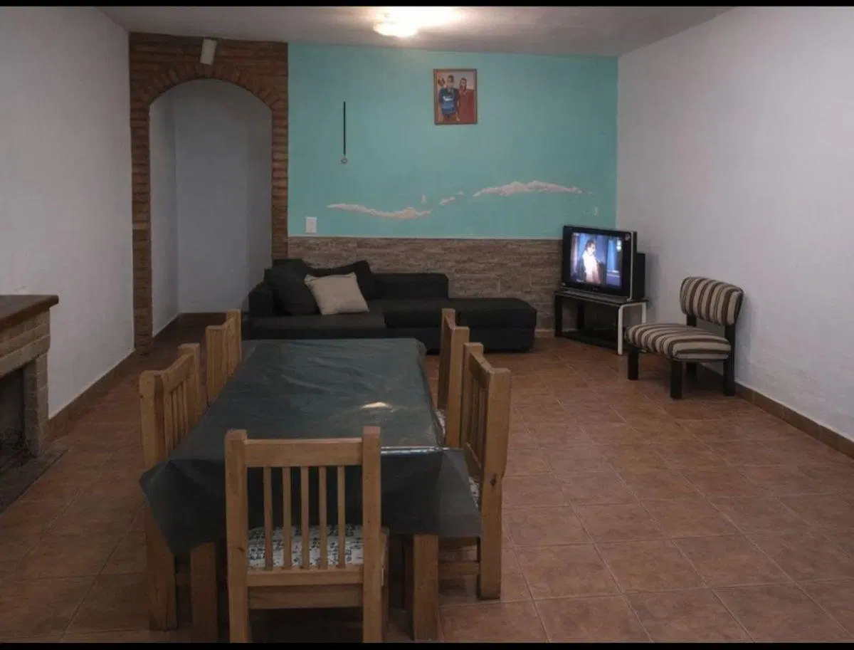 Casa 4 ambientes c/ cochera + Casa en construcción 5