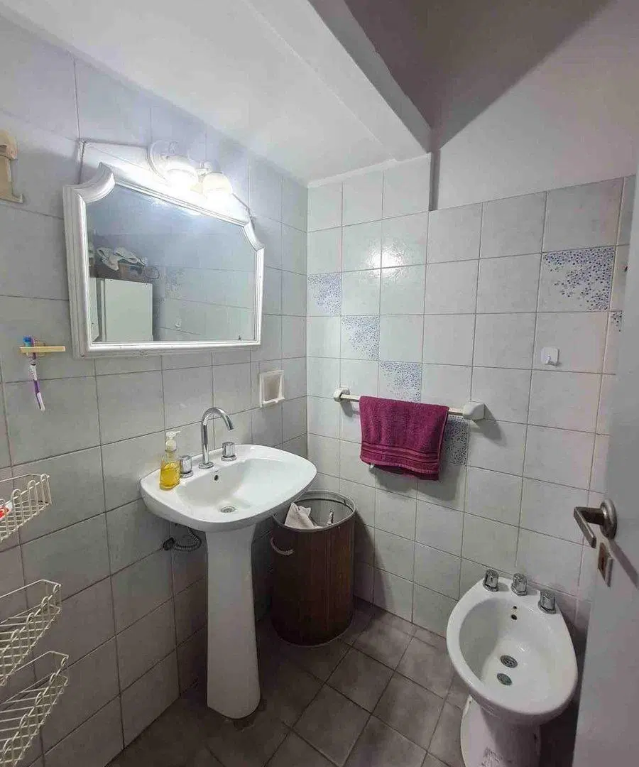 VENTA CASA 4 AMB. BARRIO BALZARETTI.  NUEVO VALOR 5