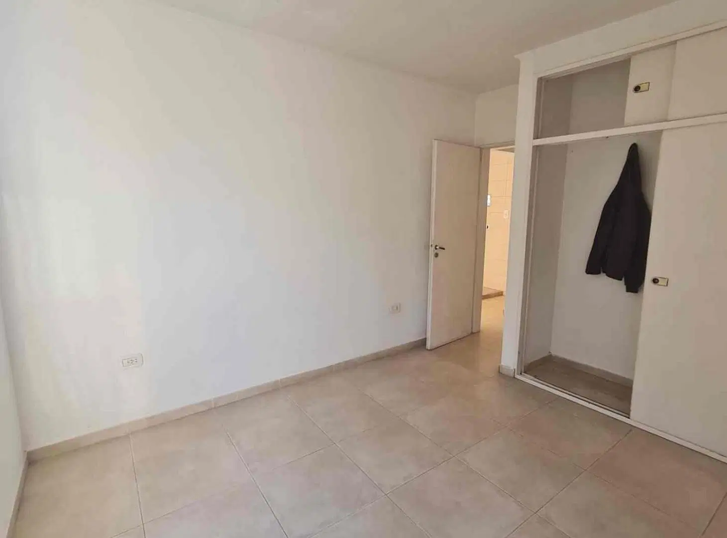 VENTA DPTO 2 AMB. JOSE C PAZ. INTERNO. S/ EXPENSAS 2