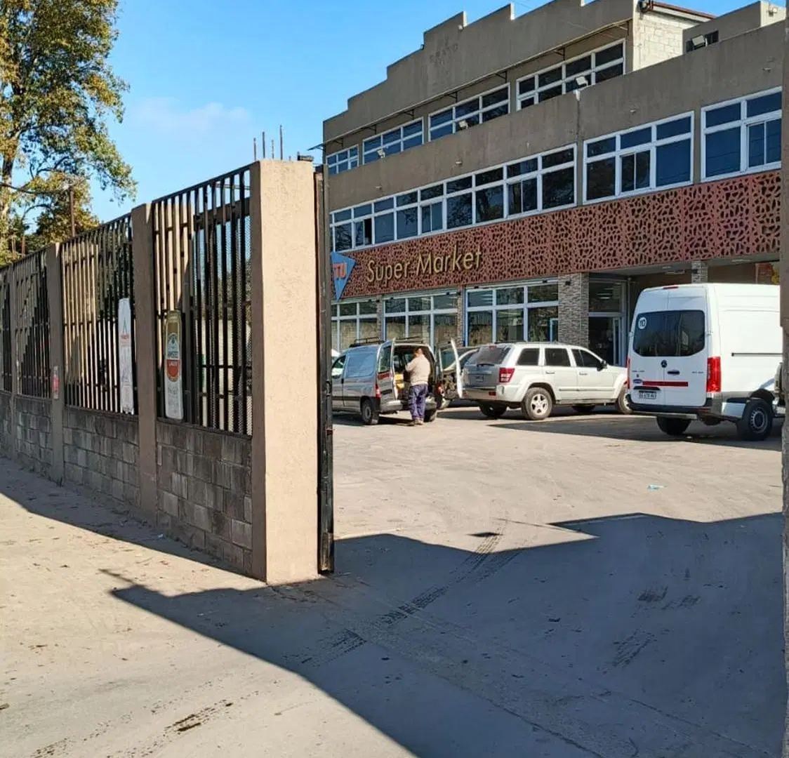 OFICINA , DEPOSITO EN ALQUILER, sobre ruta 3