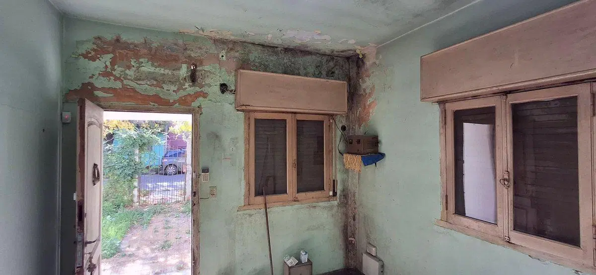 CASA EN VENTA JOSE C PAZ B° ALTUBE, DEPTO EN FONDO 8