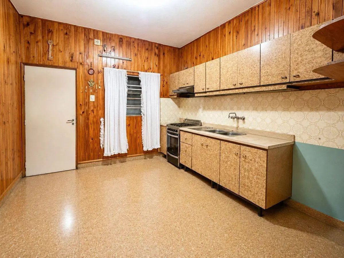 VENTA CASA EN PH CON COCHERA - CIUDADELA 4