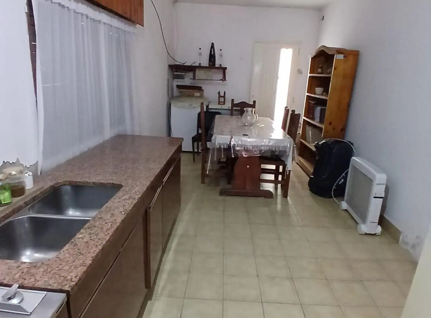 VENTA DE CASA MULTIFAMILIAR. 2