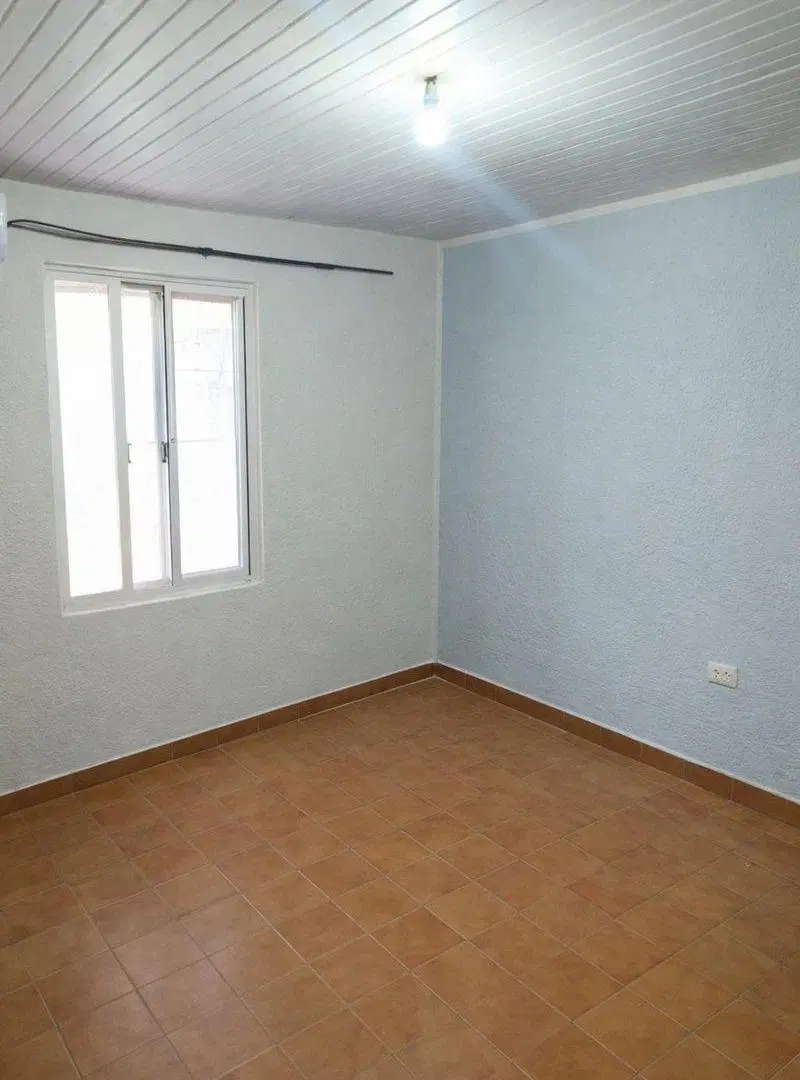 VENTA, CASA + DEPARTAMENTO QUIROS 460 JOSE C. PAZ 8