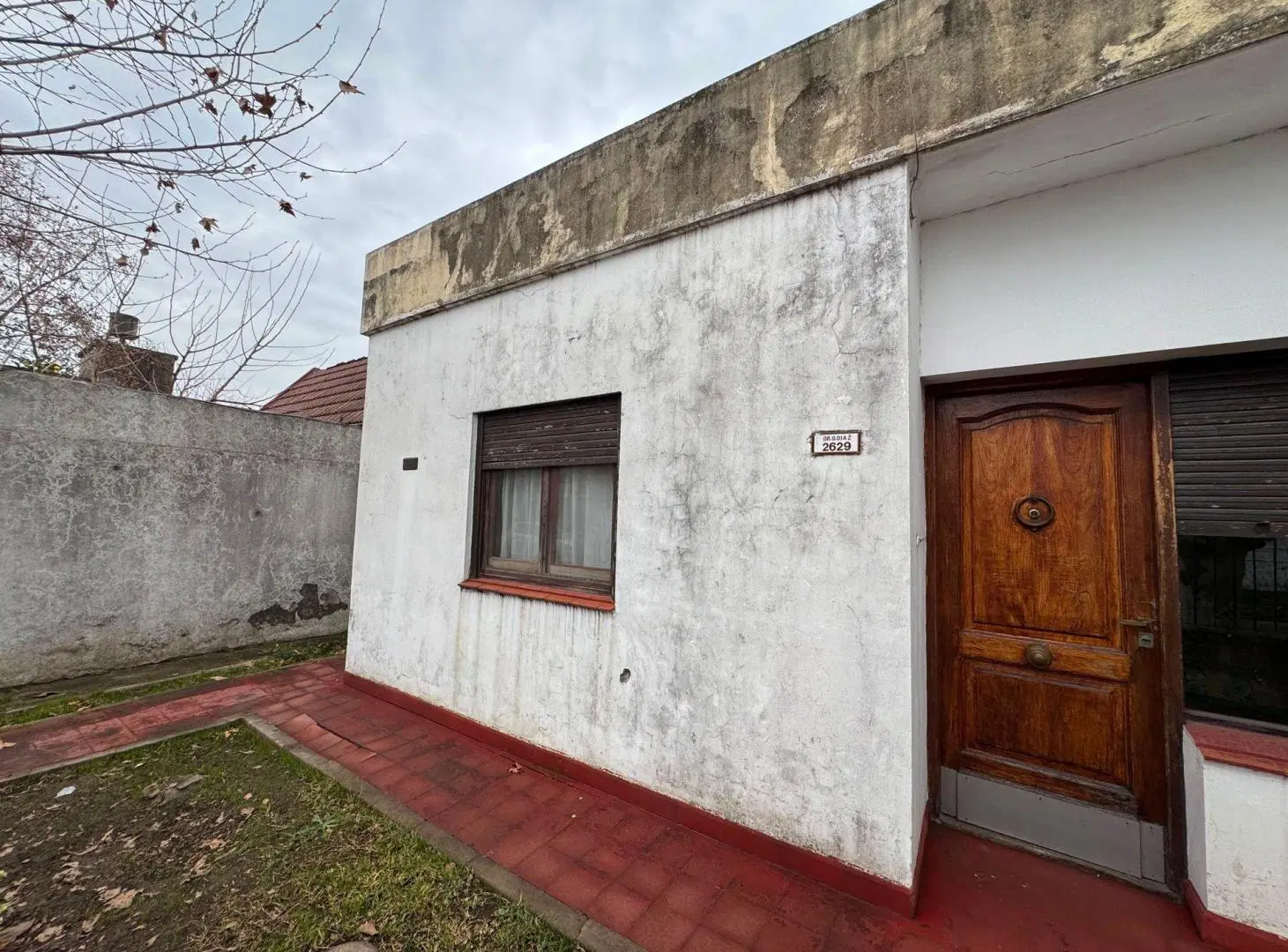 Casa de 4 ambientes mas estudio en HURLINGHAM 5