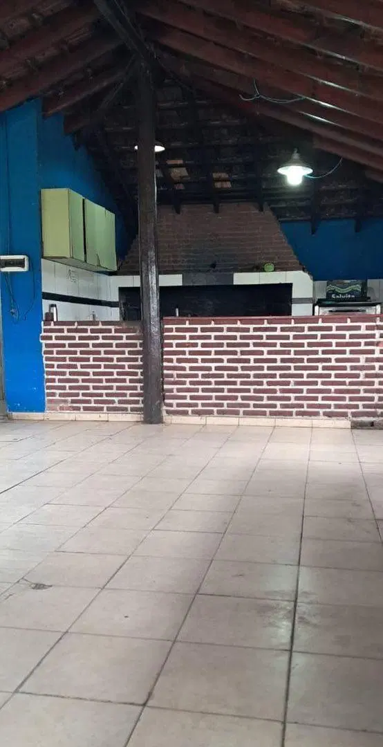 VENTA  DE LOTE,  CON VIVIENDAS. . 4