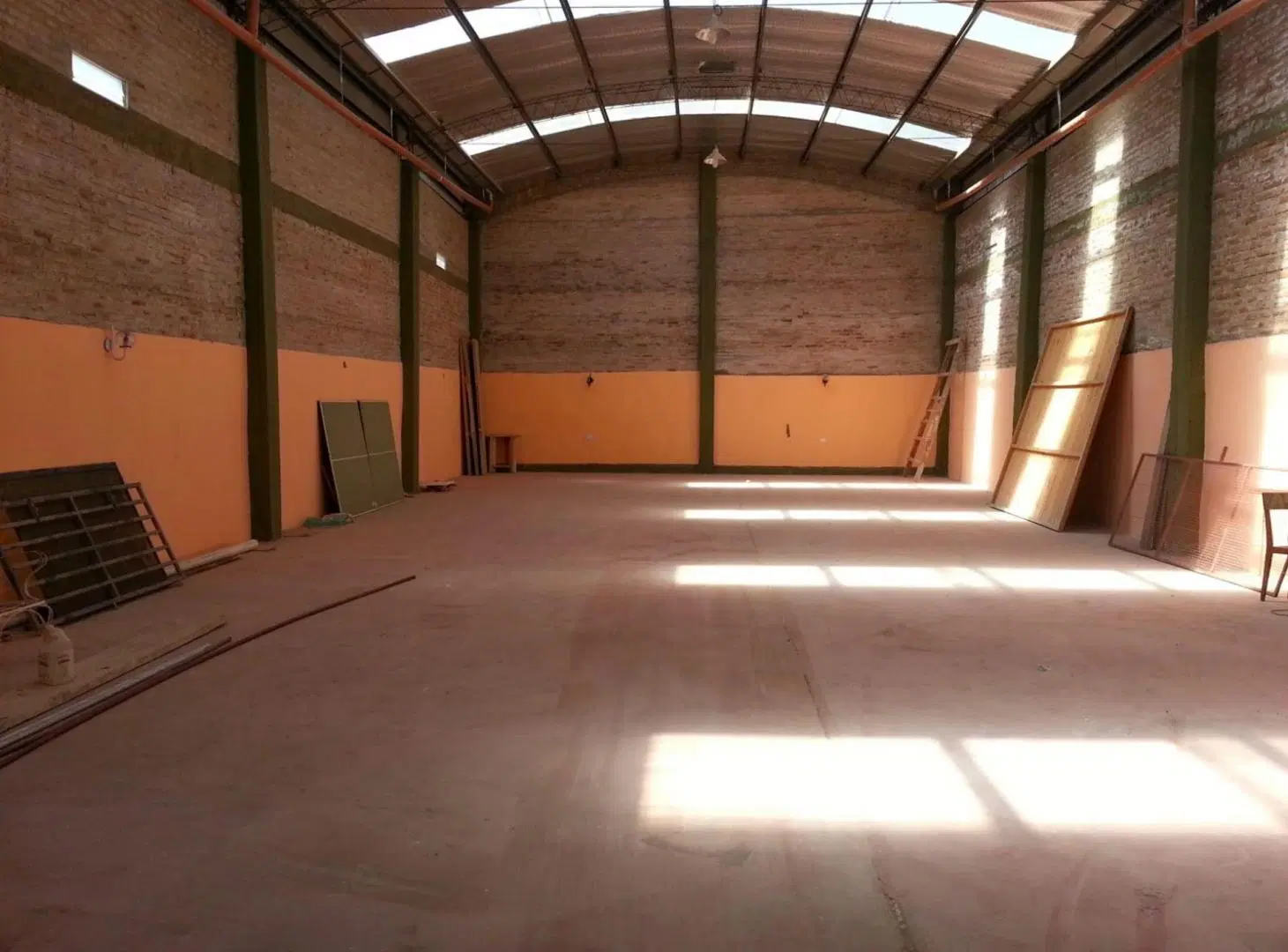 GALPON EN VENTA,  EXCELENTE UBICACION, SAN MIGUEL 4