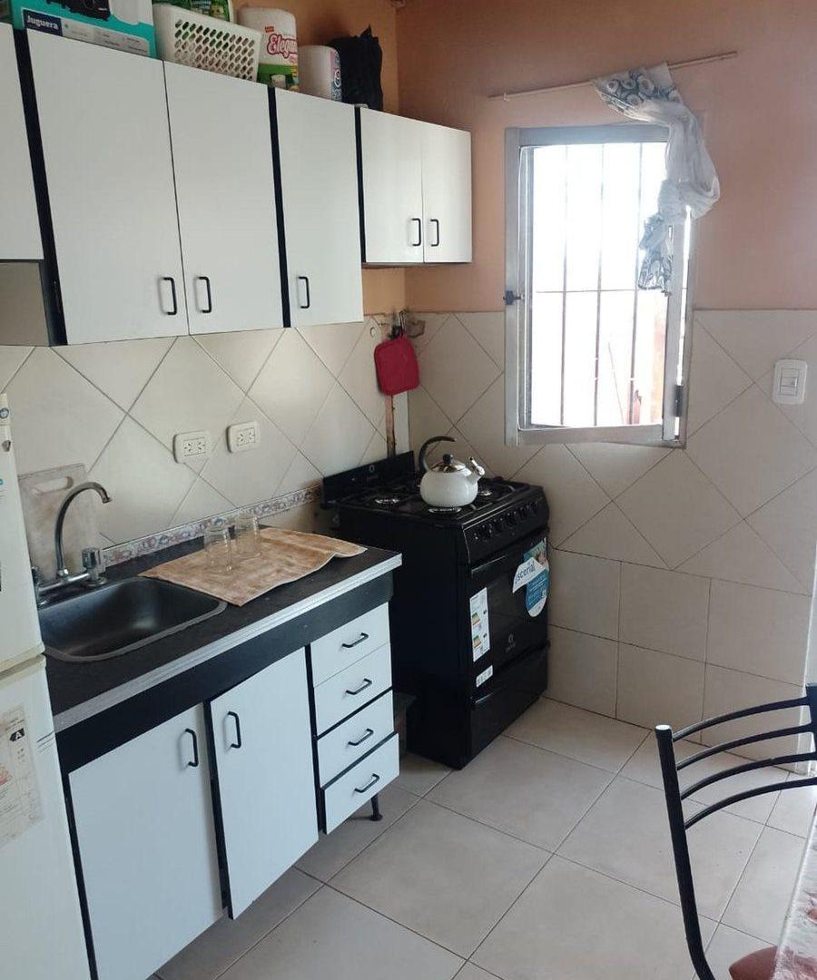 Foto de HERMOSA CASA EN TORTUGUITAS. AMPLIO PARQUE., imagen 5