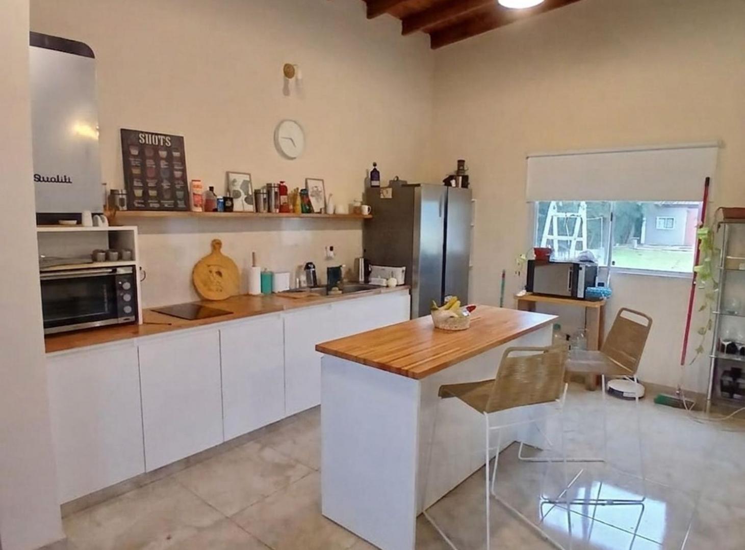 Foto de HERMOSA CASA EN BARRIO SEMICERRADO EN YEI PORA, imagen 1