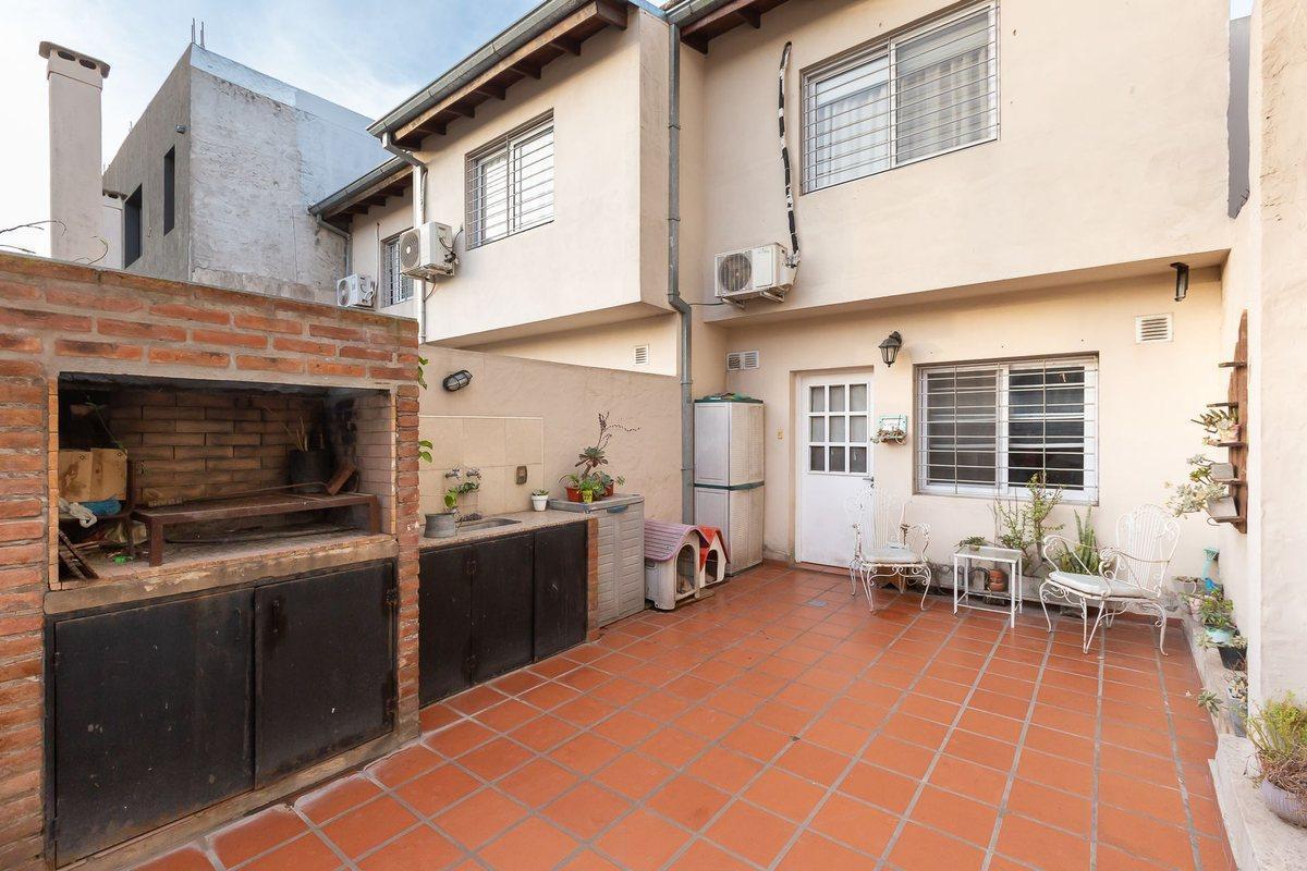 Foto de TRIPLEX, VENTA, 4 AMB, BELLA VISTA APTO CREDITO, imagen 2