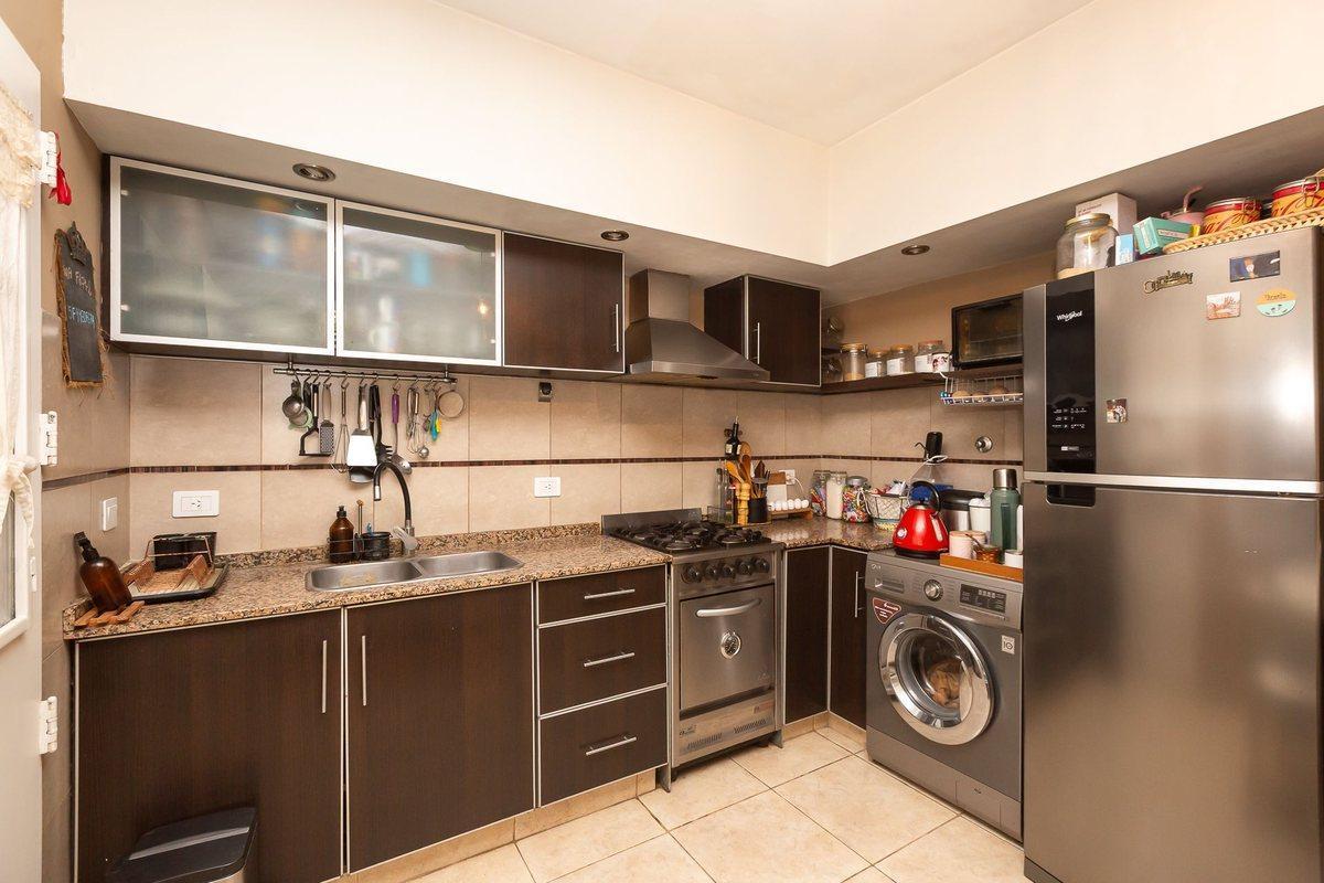 Foto de TRIPLEX, VENTA, 4 AMB, BELLA VISTA APTO CREDITO, imagen 5