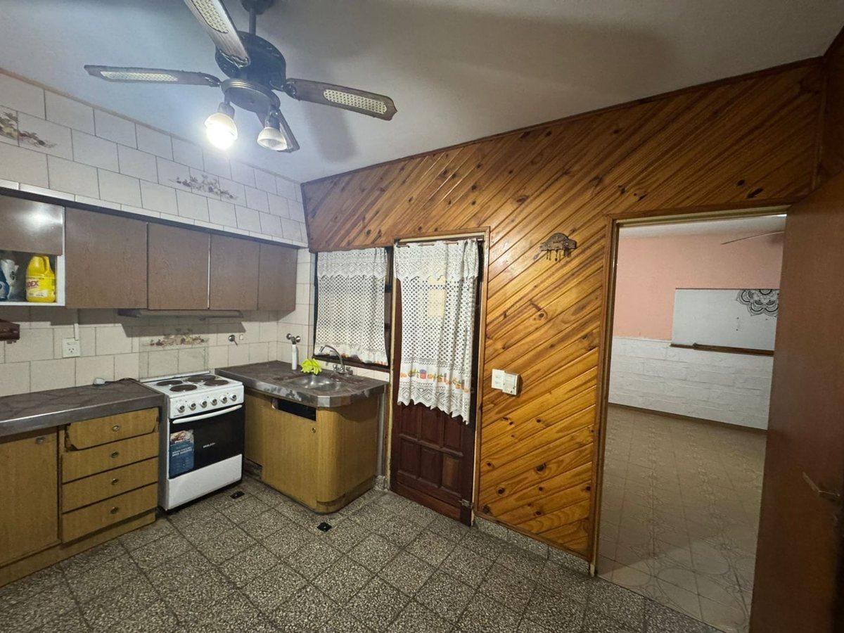 Foto de VENTA CASA EN PH CON COCHERA EN MORON, imagen 4