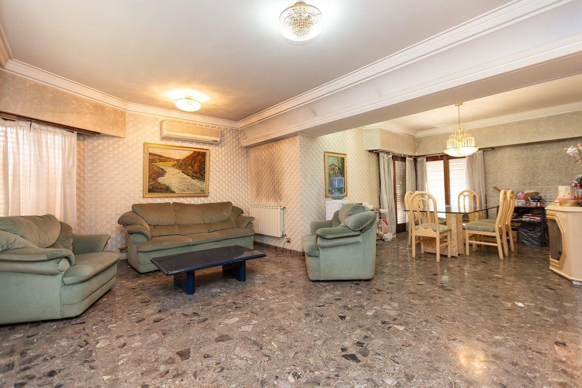 Foto de Casa 4 amb. pileta. 732m lote. Precio imbatible., imagen 2