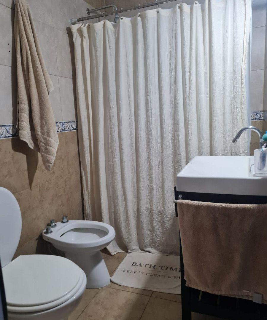 Foto de Venta de Dúplex, 5 ambientes, Hurlingham., imagen 3