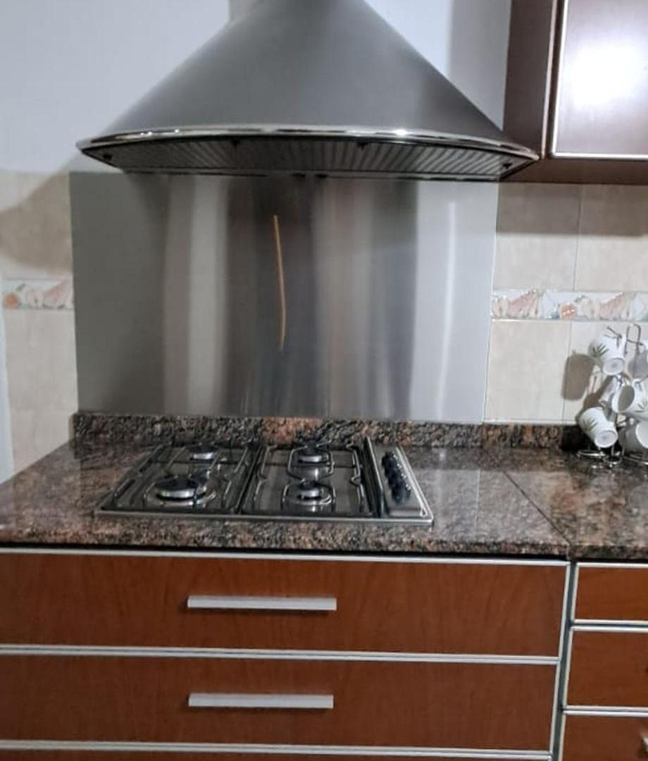 Foto de CASA 5 AMBIENTES CON QUINCHO+ CASA ADELANTE., imagen 4