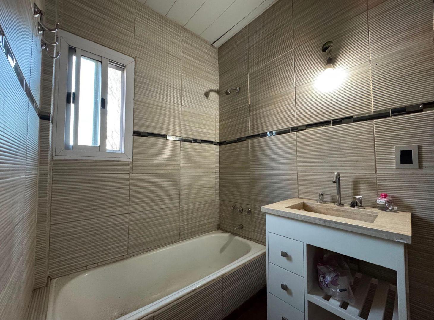 Foto de VENTA DEPARTAMENTO EN HURLINGHAM - TESEI 3 AMB, imagen 5