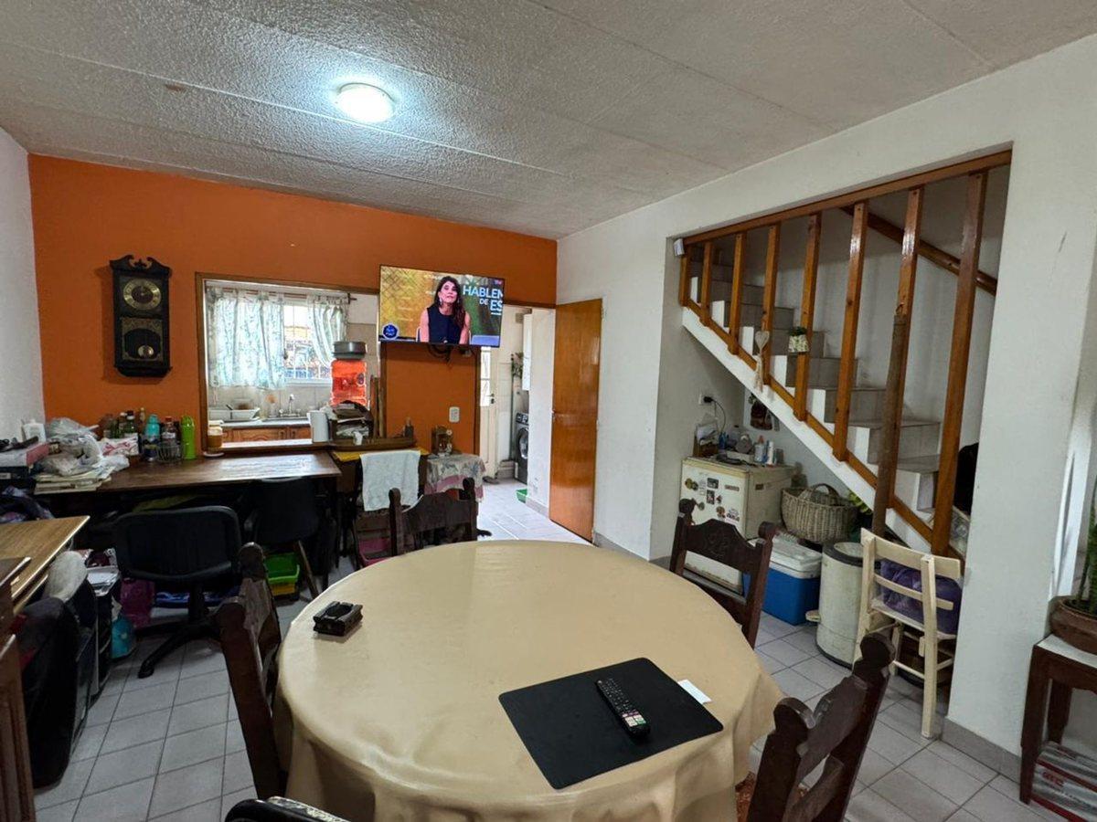 Foto de VENTA CASA DUPLEX 4 AMBIENTES, GRAND BOURG COCHERA, imagen 5