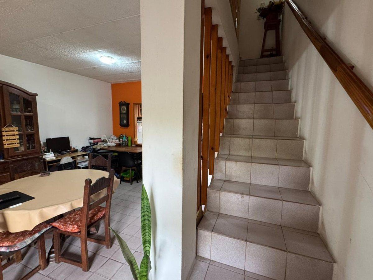 Foto de VENTA CASA DUPLEX 4 AMBIENTES, GRAND BOURG COCHERA, imagen 5