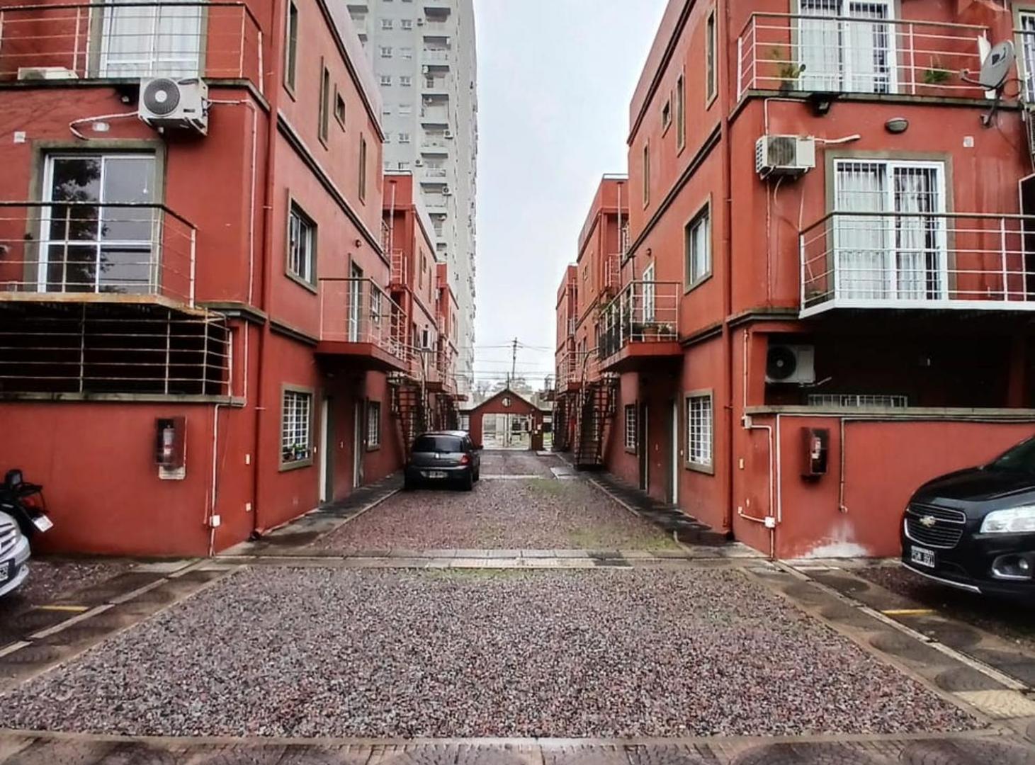 Foto de HERMOSO PH 2 AMBIENTES EN SAN MIGUEL., imagen 1
