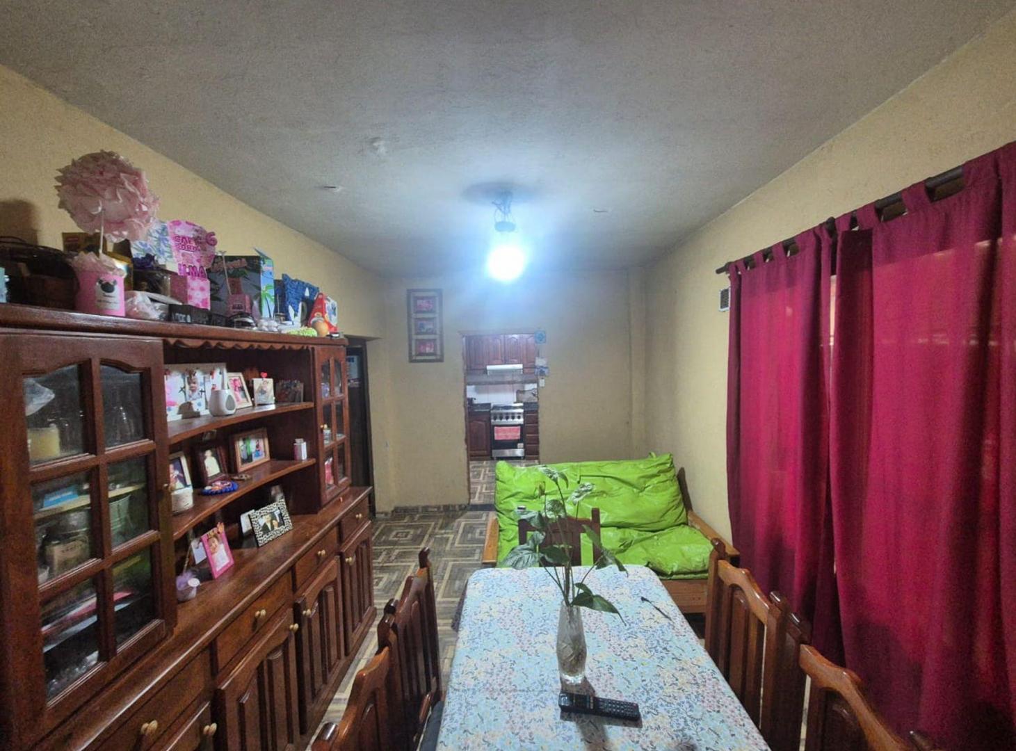 Foto de CASA EN VENTA 400M2+3DEPTOS+PARRILLA, PATIO JCPAZ, imagen 3