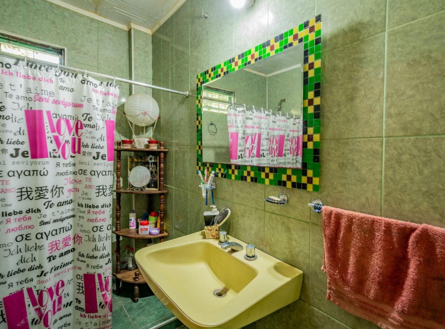 Foto de CASA EN VENTA A DOS CUADRAS DE RUTA 8, imagen 3