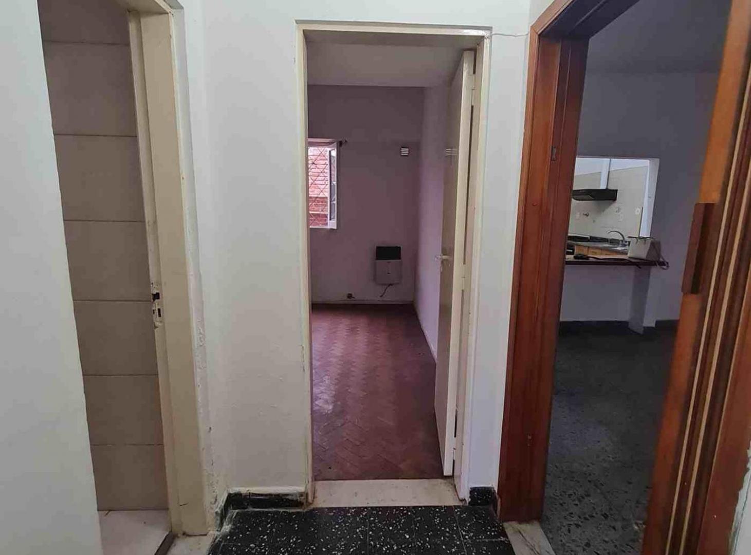 Foto de CASA EN VENTA. APTA CREDITO. BARRIO BALZARETTI. 3, imagen 5