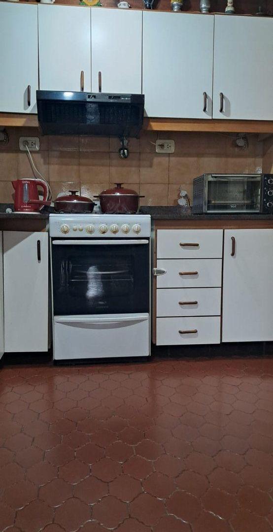 Foto de CASA EN BELLA VISTA, JARDIN Y PILETA, imagen 1