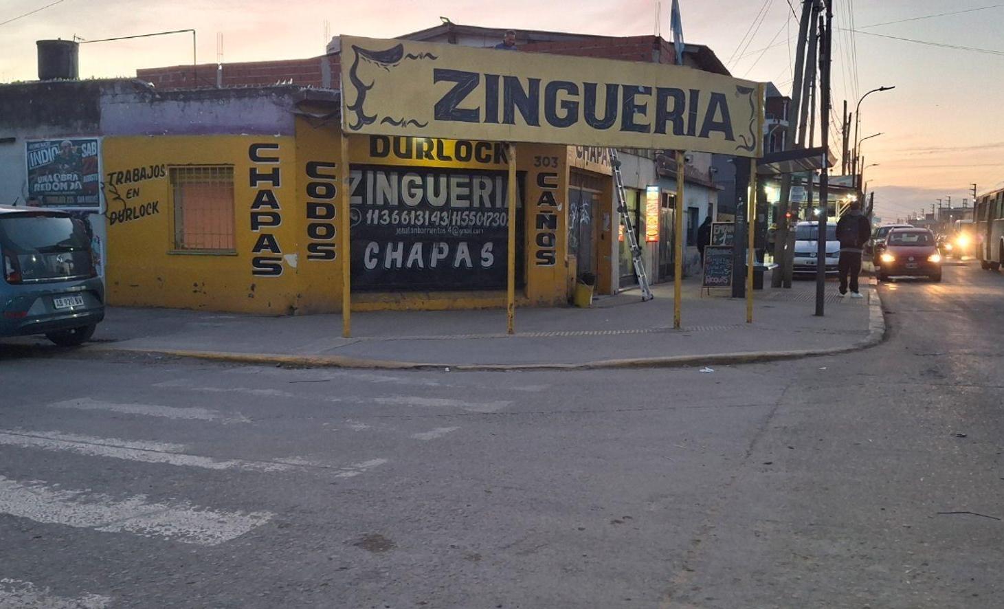 Foto de LOCAL EN ALQUILER ESQUINA JOSÉ C PAZ CON DEPÓSITO, imagen 1
