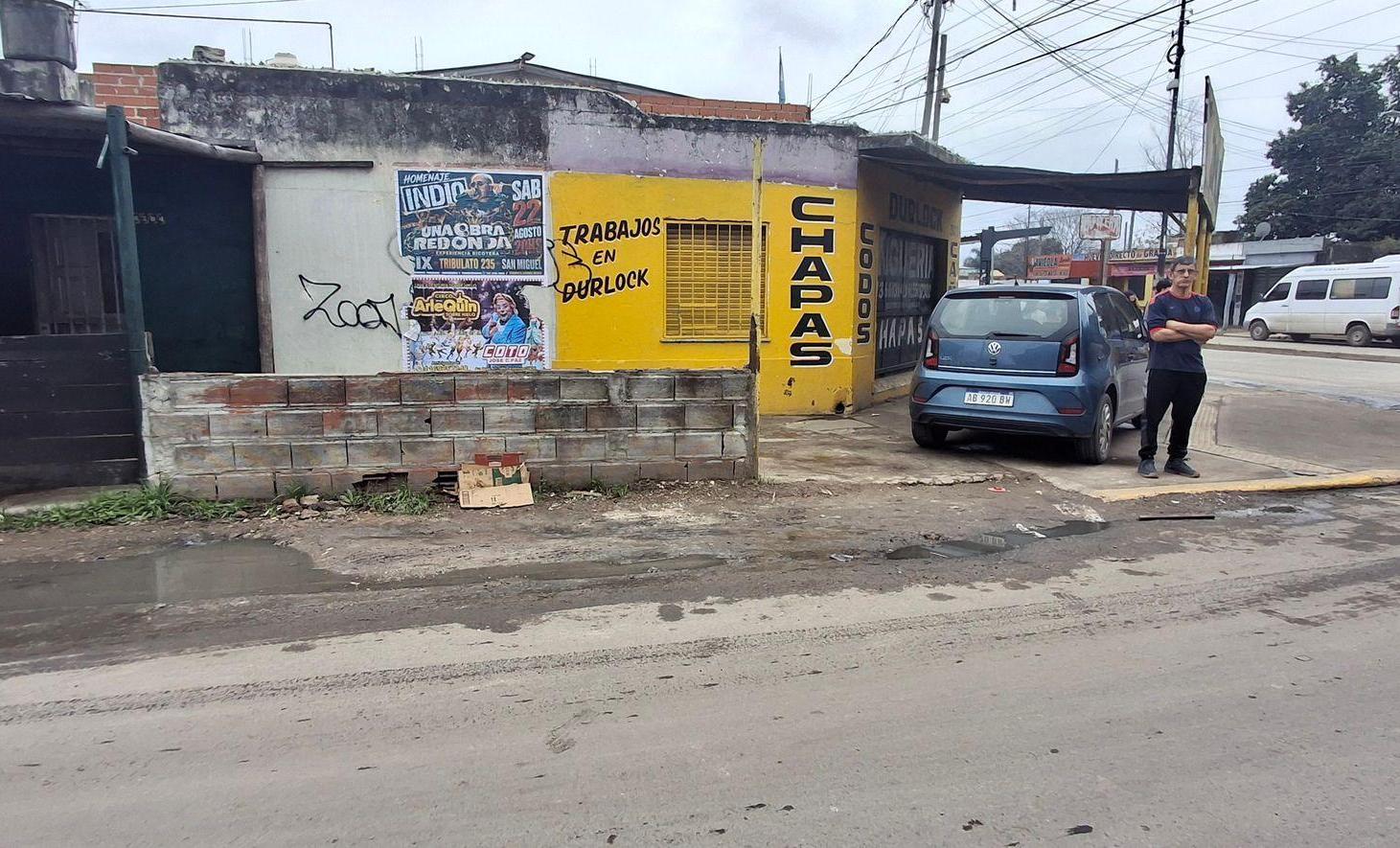Foto de LOCAL EN ALQUILER ESQUINA JOSÉ C PAZ CON DEPÓSITO, imagen 5