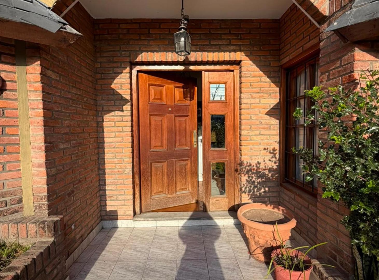 Foto de Viví a lo GRANDE en esta increíble casa en Muñiz!!, imagen 4