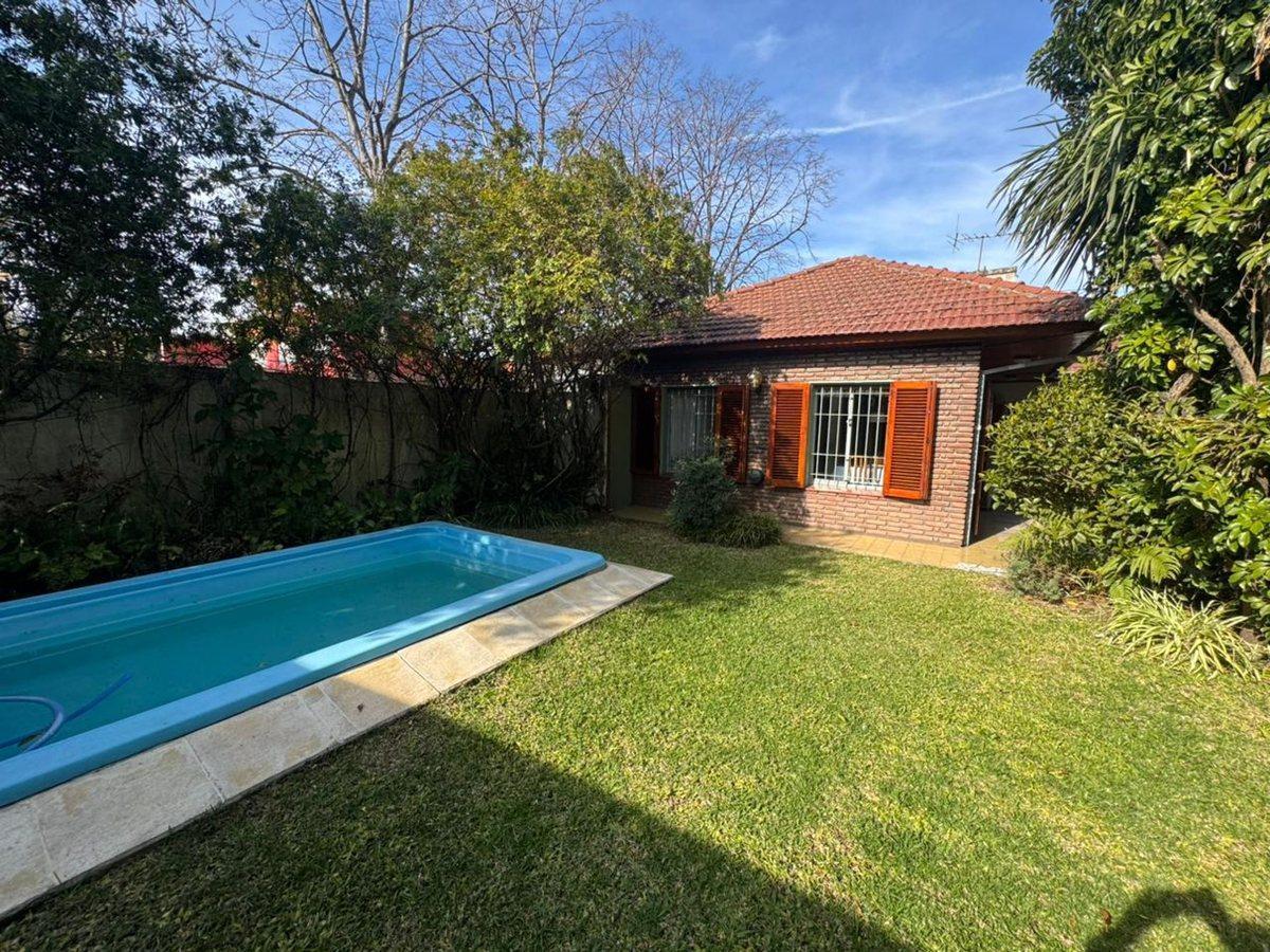 Foto de VENTA CASA CON PILETA, imagen 2