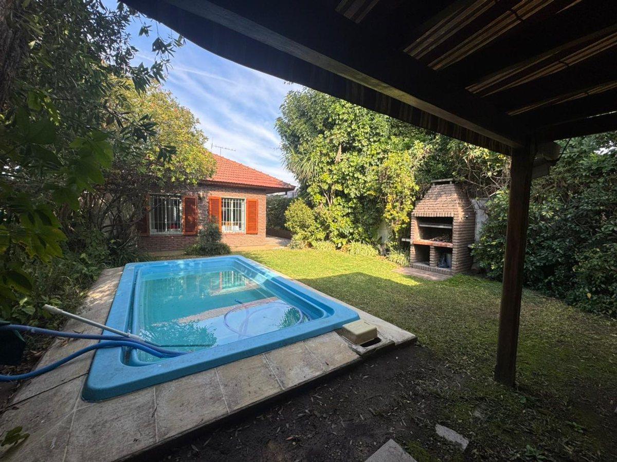 Foto de VENTA CASA CON PILETA, imagen 1