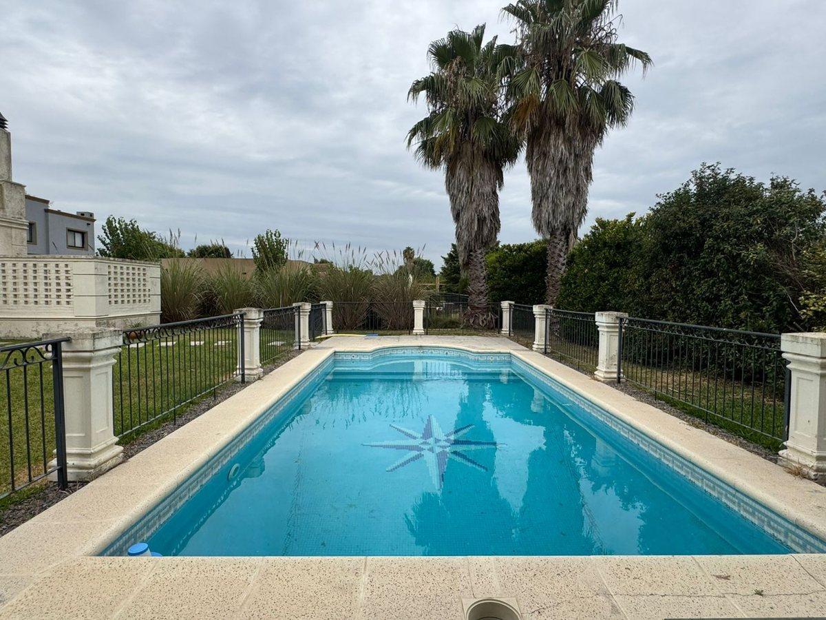 Foto de CASA EN VENTA - COUNTRY "BOCA RATON" - PILAR, imagen 4
