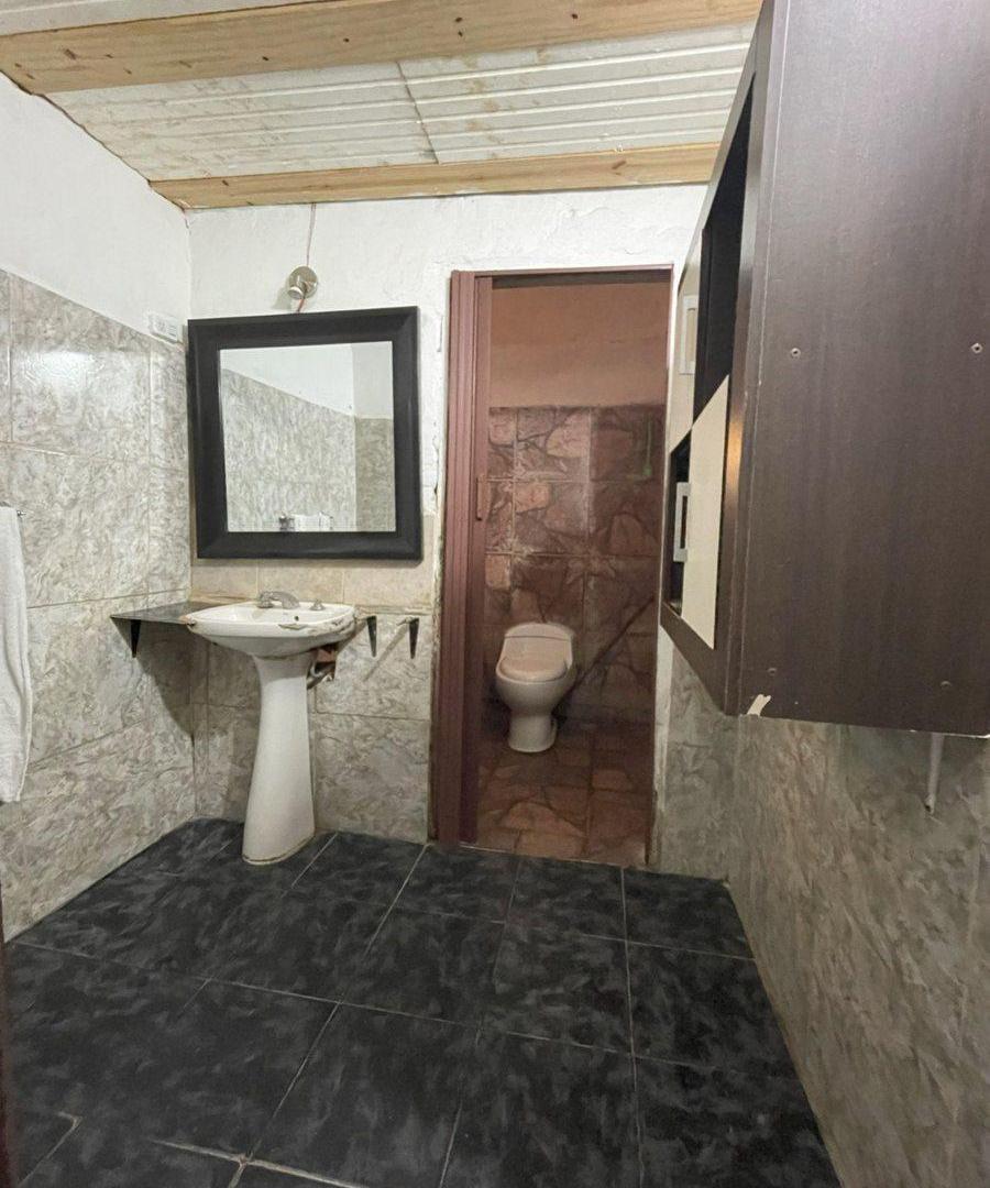 Foto de VENTA CASA 4 AMBIENTES CON PARQUE, JOSE C PAZ, imagen 5