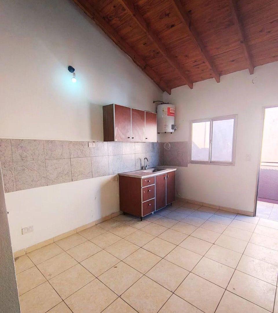 Foto de VENTA DE DEPARTAMENTO - DOS AMBIENTES- ZONA MUÑIZ, imagen 3