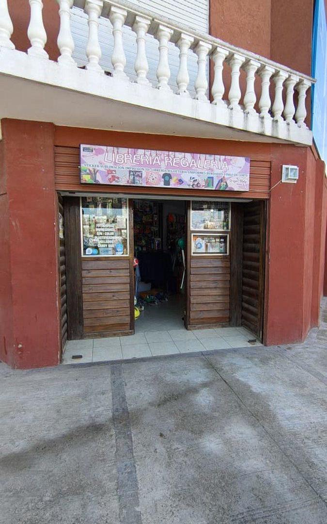 Foto de LOCAL EN VENTA, UN AMBIENTE, AZCUENAGA 2845, MUÑIZ, imagen 1