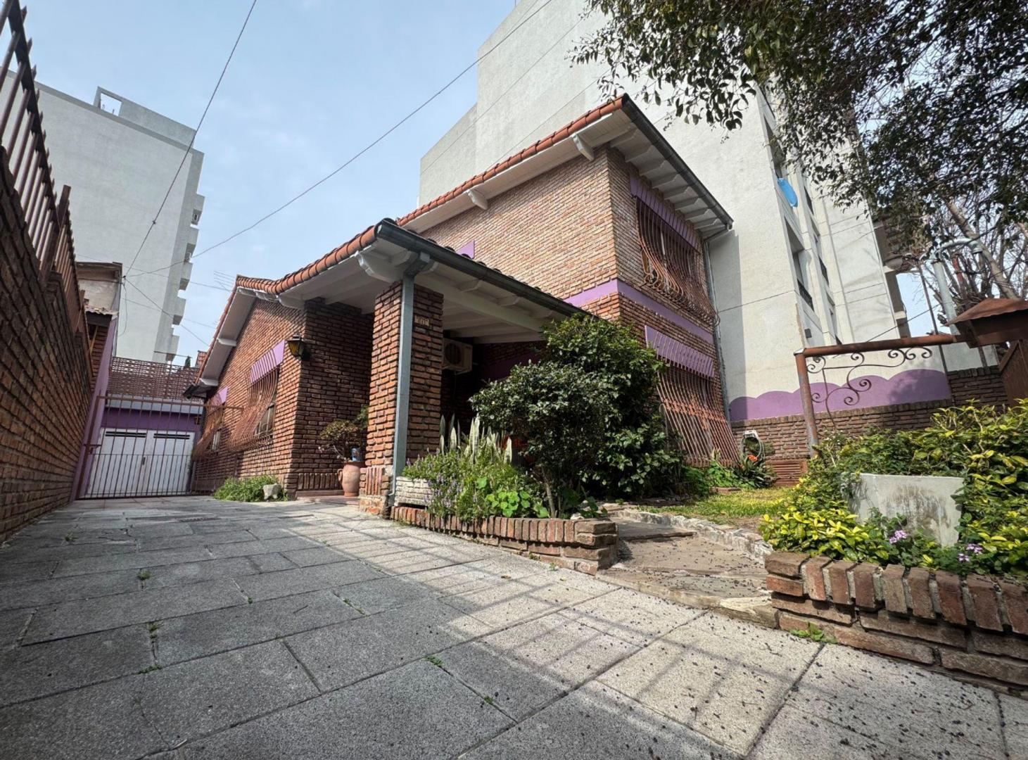 Foto de VENTA CASA 5 AMBIENTES - SAN MIGUEL, imagen 1