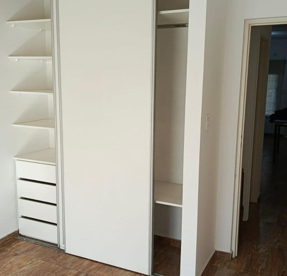 Foto de DEPARTAMENTO 2 AMBIENTES EN VENTA SUM CON PARRILLA, imagen 5